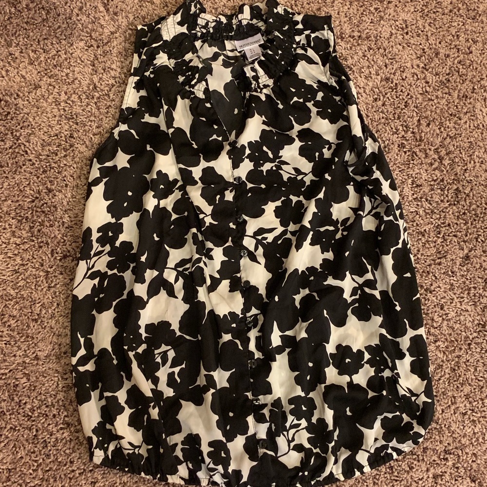 Motherhood silk floral dressy tank